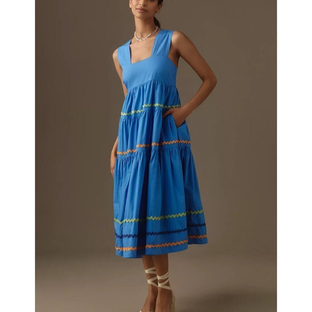 The Helena Square-Neck Tiered Midi Dress: Smocked Scallop Edition XXS Petite